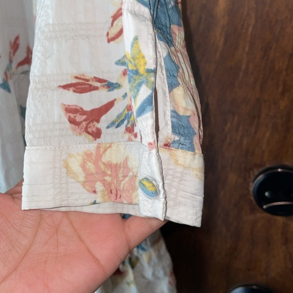 Zara floral dress -light colors - Picture 6 of 6